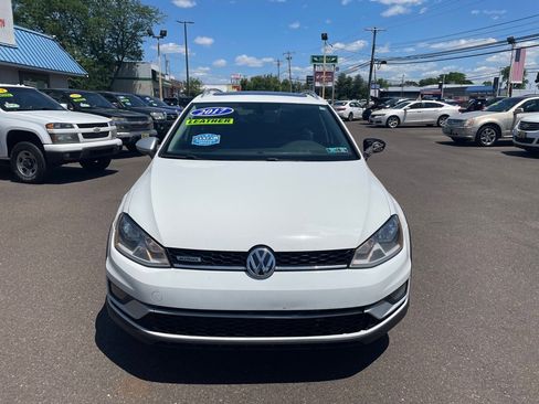 Used 2017 Volkswagen Golf Alltrack SE image 5