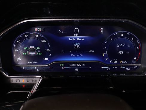 Used 2024 Chevrolet Silverado 3500 LT image 4