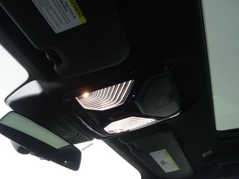 Used 2024 BMW X3 xDrive30i image 23