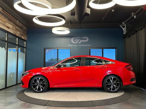 Used 2021 Honda Civic Sport image 6