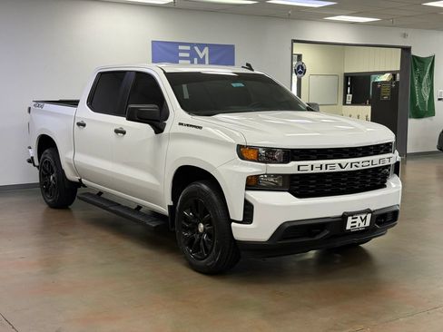 Used 2021 Chevrolet Silverado 1500 Custom w/ LPO, Dark Essentials Package AWD/4WD image 2