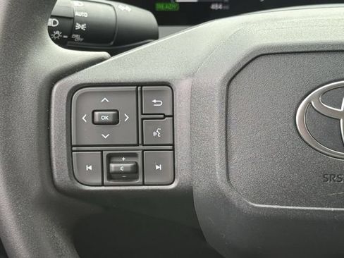 Used 2026 Toyota RAV4 LE FWD image 14