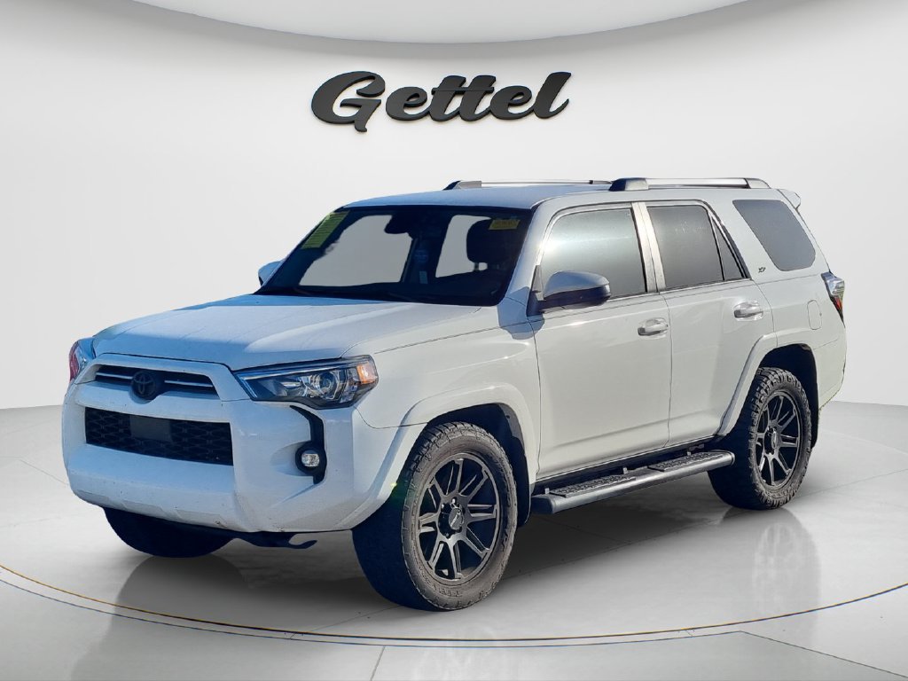 Used 2022 Toyota 4Runner SR5 RWD image 1