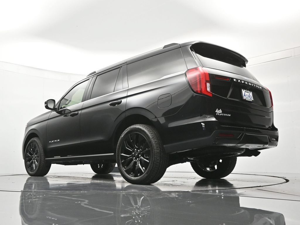 New 2026 Ford Expedition Platinum w/ Driver's Package AWD/4WD image 24