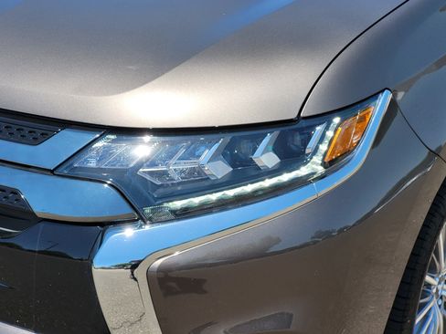 Used 2020 Mitsubishi Outlander GT AWD/4WD image 5