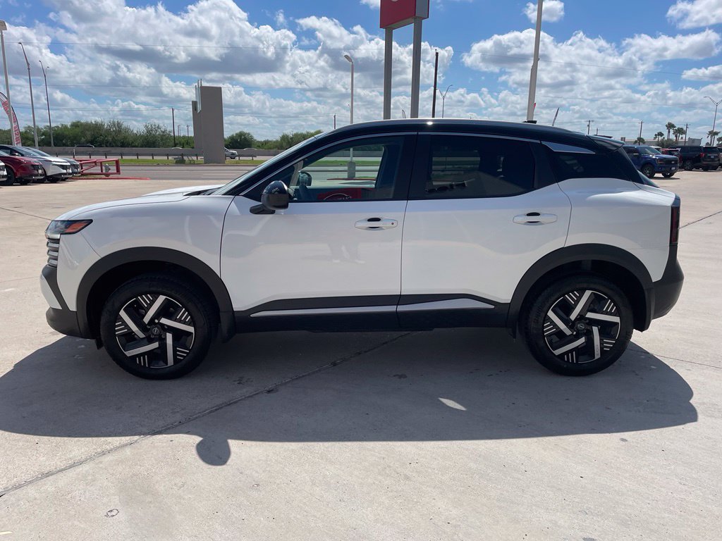 Certified 2026 Nissan Kicks SV FWD image 4