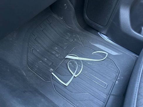 Used 2020 GMC Sierra 1500 Elevation w/ Elevation Value Package image 12