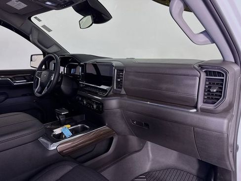 Used 2023 Chevrolet Silverado 1500 RST AWD/4WD image 29