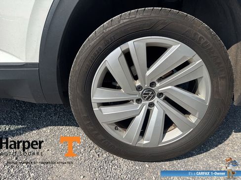 Used 2023 Volkswagen Atlas Cross Sport SE w/ Panoramic Sunroof Package AWD/4WD image 20