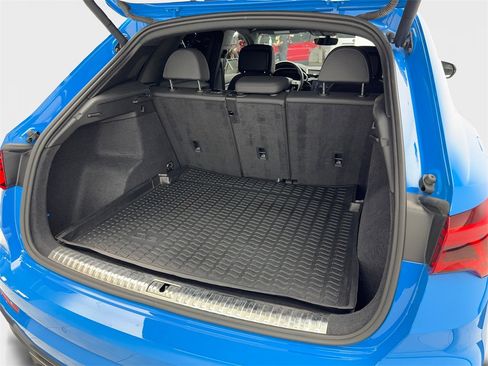 Used 2021 Audi Q3 2.0T Premium w/ Convenience Package image 78