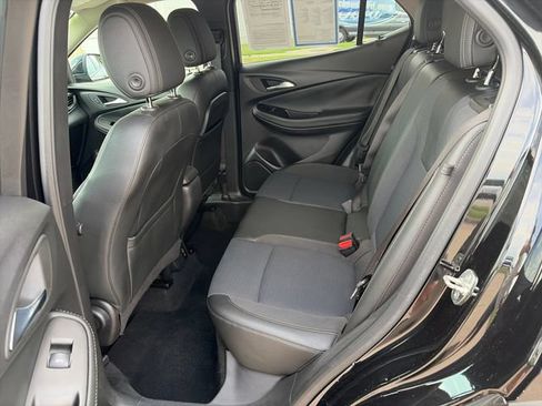 Used 2021 Buick Encore GX Preferred FWD image 23