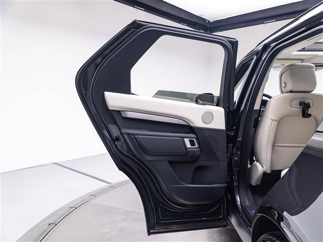 New 2026 Land Rover Discovery Dynamic SE AWD/4WD image 24