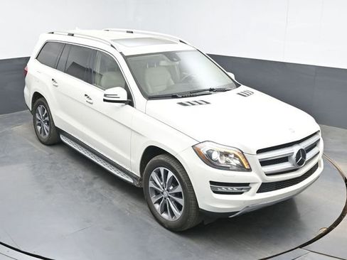 Used 2015 Mercedes-Benz GL 450 4MATIC image 13