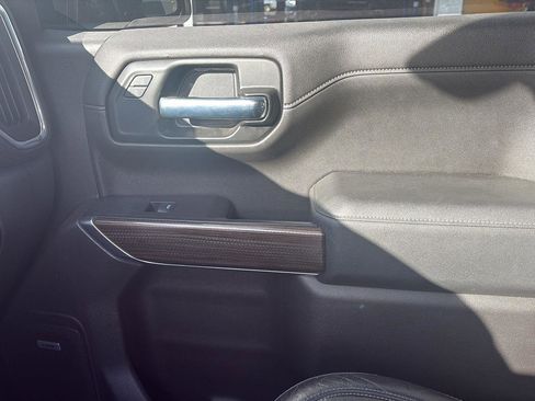 Used 2020 Chevrolet Silverado 1500 RST image 24