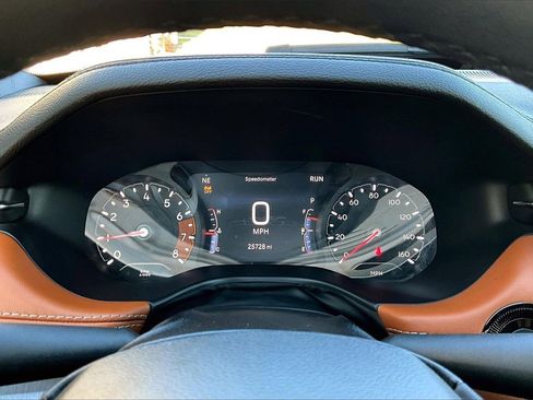 Certified 2024 Jeep Compass Limited image 9