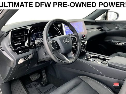 Used 2025 Lexus RX 450h AWD w/ Convenience Package image 16