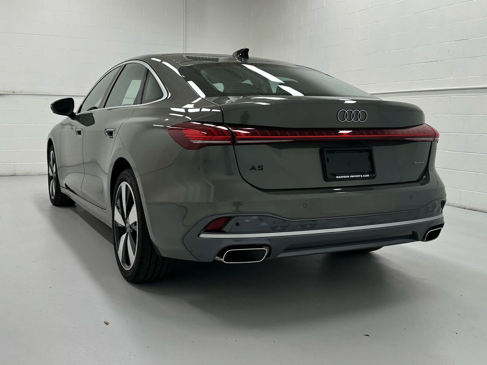 Used 2025 Audi A5 2.0T Premium w/ Convenience Package AWD/4WD image 8