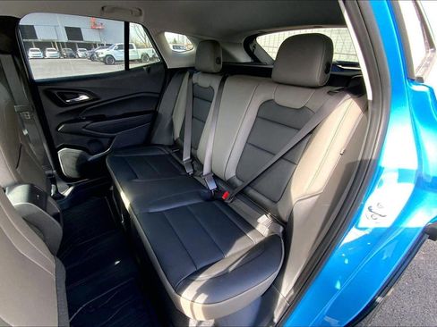 New 2026 Chevrolet Trax ACTIV w/ Sunroof Package FWD image 14