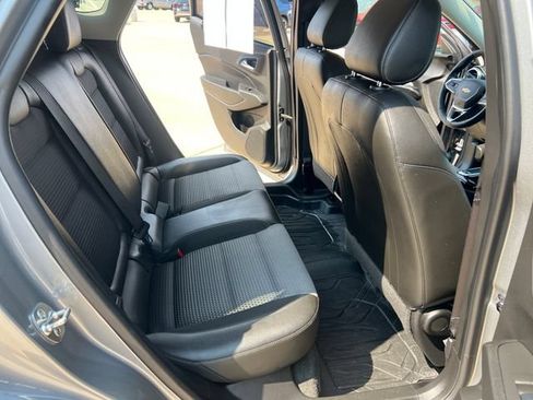 Used 2025 Chevrolet Trax LT w/ Driver Confidence Package FWD image 15