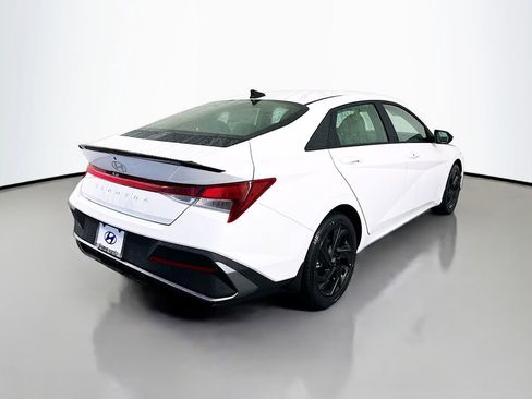 New 2026 Hyundai Elantra Sport image 5