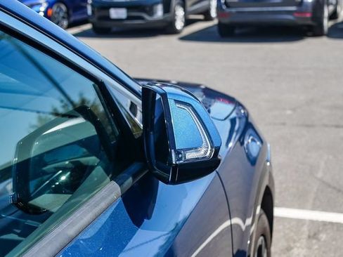 Certified 2023 Kia Niro Wave FWD image 8