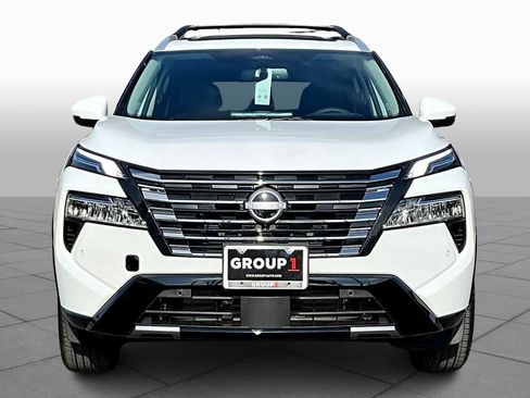 New 2026 Nissan Rogue Platinum w/ Platinum Premium Package image 3