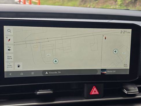 New 2026 Kia Carnival SX w/ SX Dark Edition Package FWD image 10