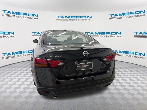 Used 2024 Nissan Altima 2.5 SR FWD image 4