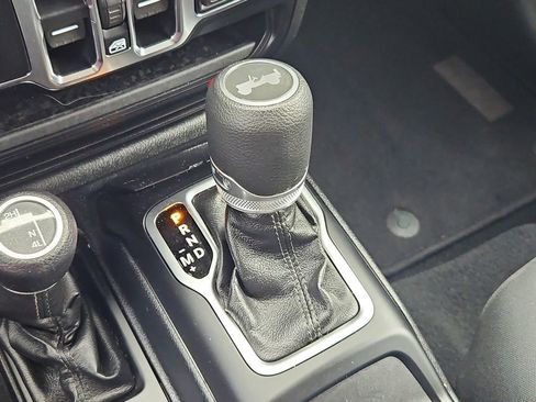 Used 2020 Jeep Wrangler Unlimited Sport S image 20