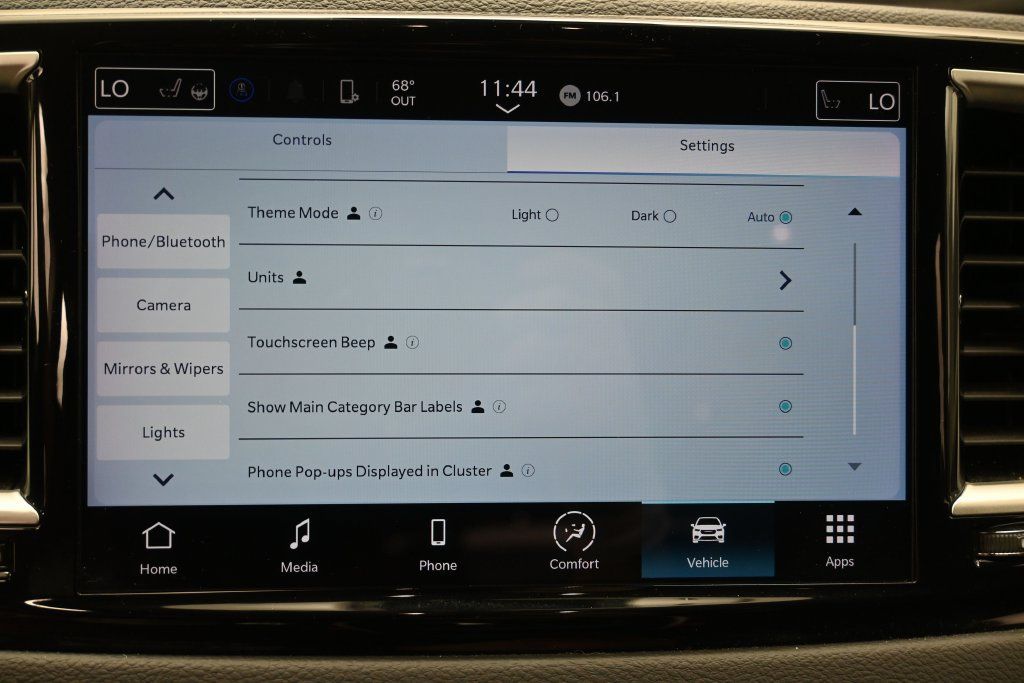 Used 2024 Chrysler Pacifica Touring-L FWD image 17