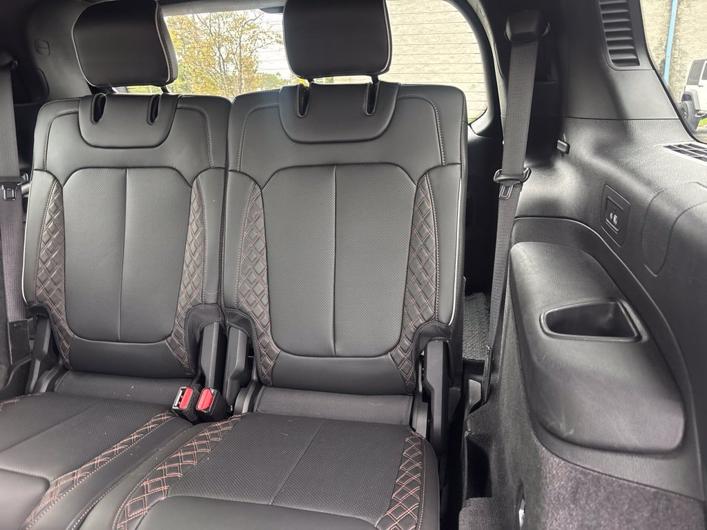 Used 2021 Jeep Grand Cherokee L Summit AWD/4WD image 18