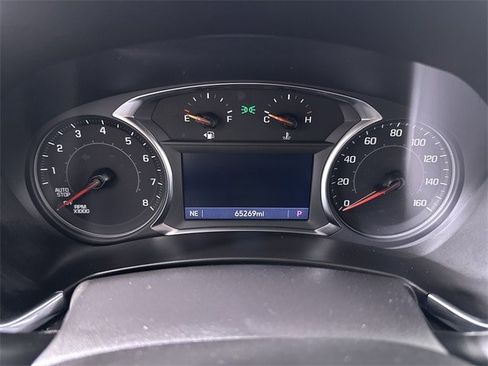 Used 2024 Chevrolet Equinox Premier image 12