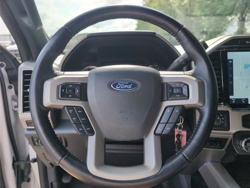 Used 2022 Ford F250 Lariat w/ Lariat Value Package AWD/4WD image 27