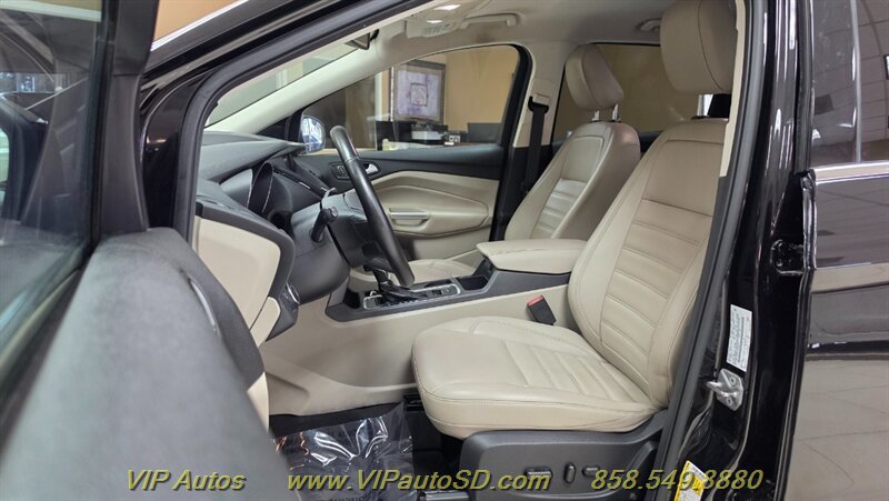 Used 2019 Ford Escape SEL FWD image 15