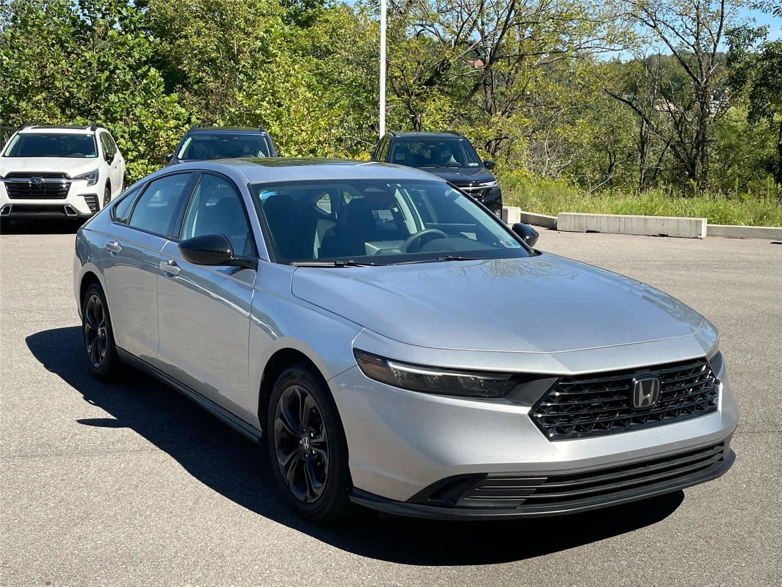 Used 2025 Honda Accord SE image 7