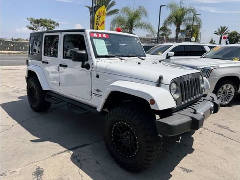 Used 2015 Jeep Wrangler Unlimited Sport AWD/4WD image 8