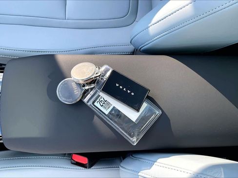 New 2025 Volvo EX30 Ultra w/ Protection Package Premier image 35