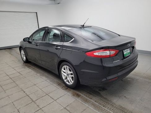 Used 2015 Ford Fusion SE image 3