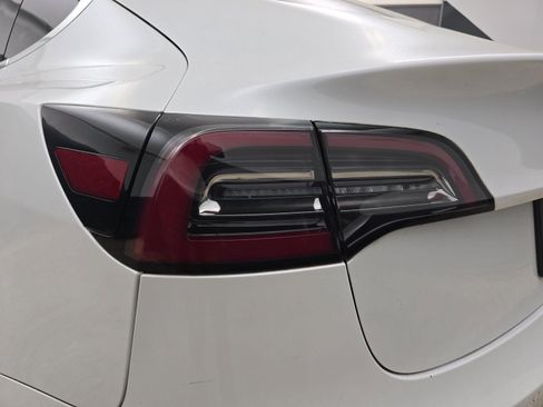 Used 2020 Tesla Model 3 RWD image 35