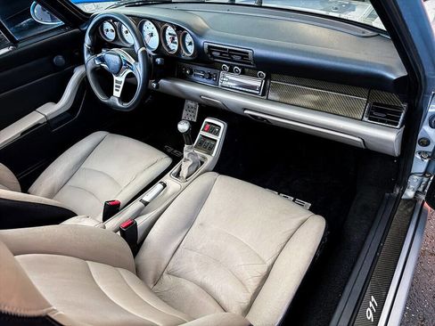 Used 1996 Porsche 911 Carrera image 30