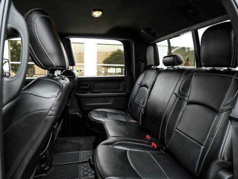 Used 2024 RAM 3500 Tradesman w/ Chrome Appearance Group AWD/4WD image 38