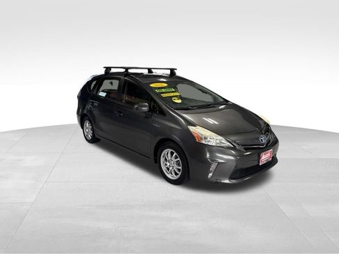 Used 2014 Toyota Prius V Three FWD image 8