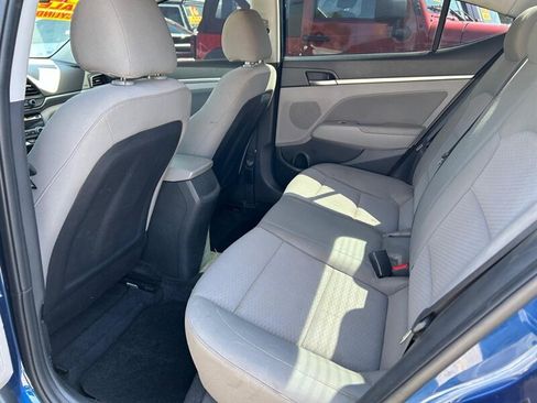 Used 2020 Hyundai Elantra SEL FWD image 14