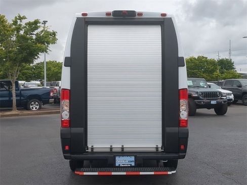 Used 2024 RAM ProMaster 3500 w/ Delivery Van Package image 4