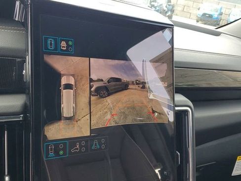 New 2026 GMC Yukon XL Elevation image 22