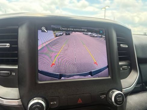Used 2021 RAM 1500 Big Horn AWD/4WD image 5