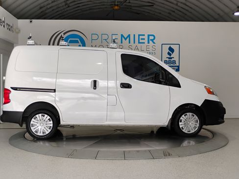 Used 2017 Nissan NV200 S image 55