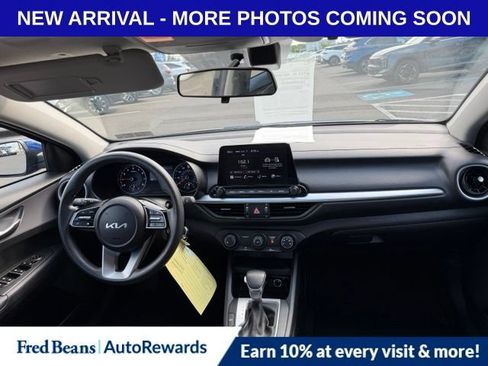 Used 2023 Kia Forte LXS w/ LXS Technology Package FWD image 11