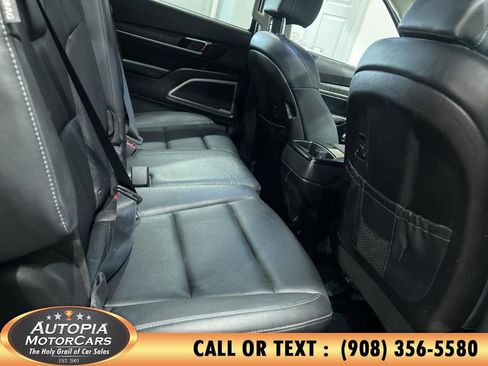 Used 2023 Kia Telluride EX image 18