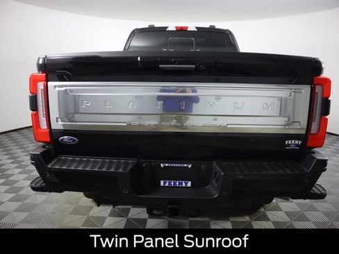 Certified 2023 Ford F350 Platinum w/ Tremor Off-Road Package AWD/4WD image 5